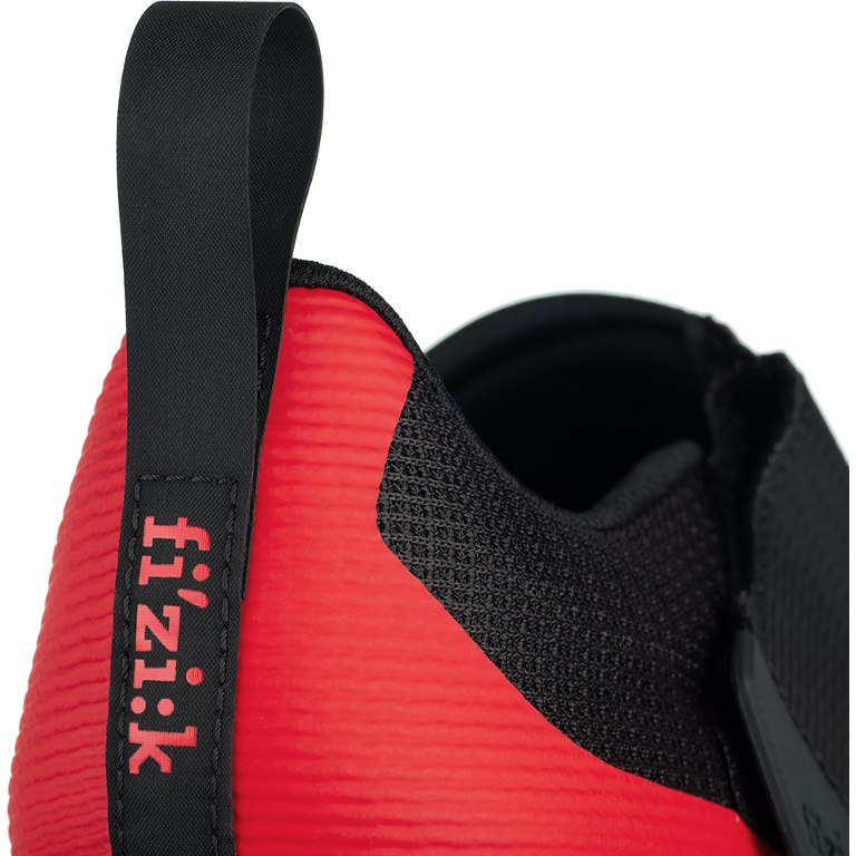 Fizik Transiro Infinito R3 Triathlon Shoes - red/black | BIKE24