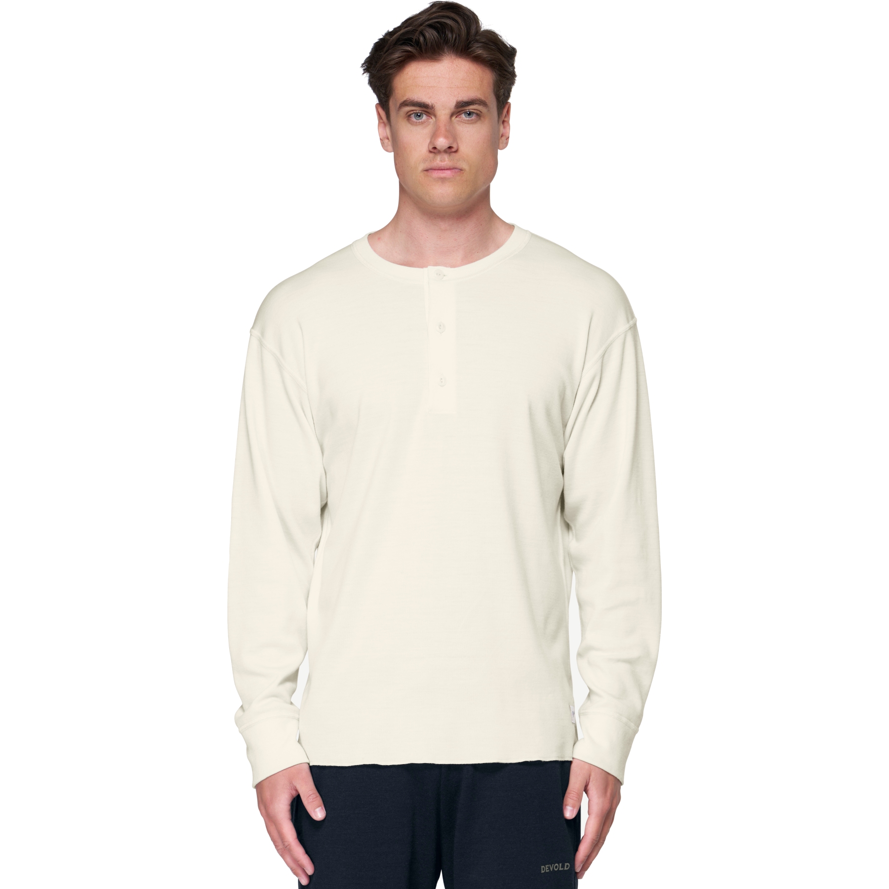 Мужская рубашка с длинным рукавом Devold Archive Henley - 001A белого цвета