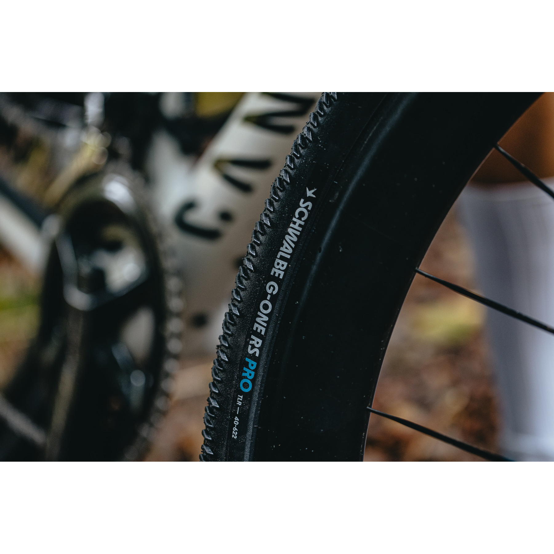 SCHWALBE G-ONE BITE 45C 2本セット Amazon.com : Schwalbe G-One Ultrabite TLE Folding Tyre