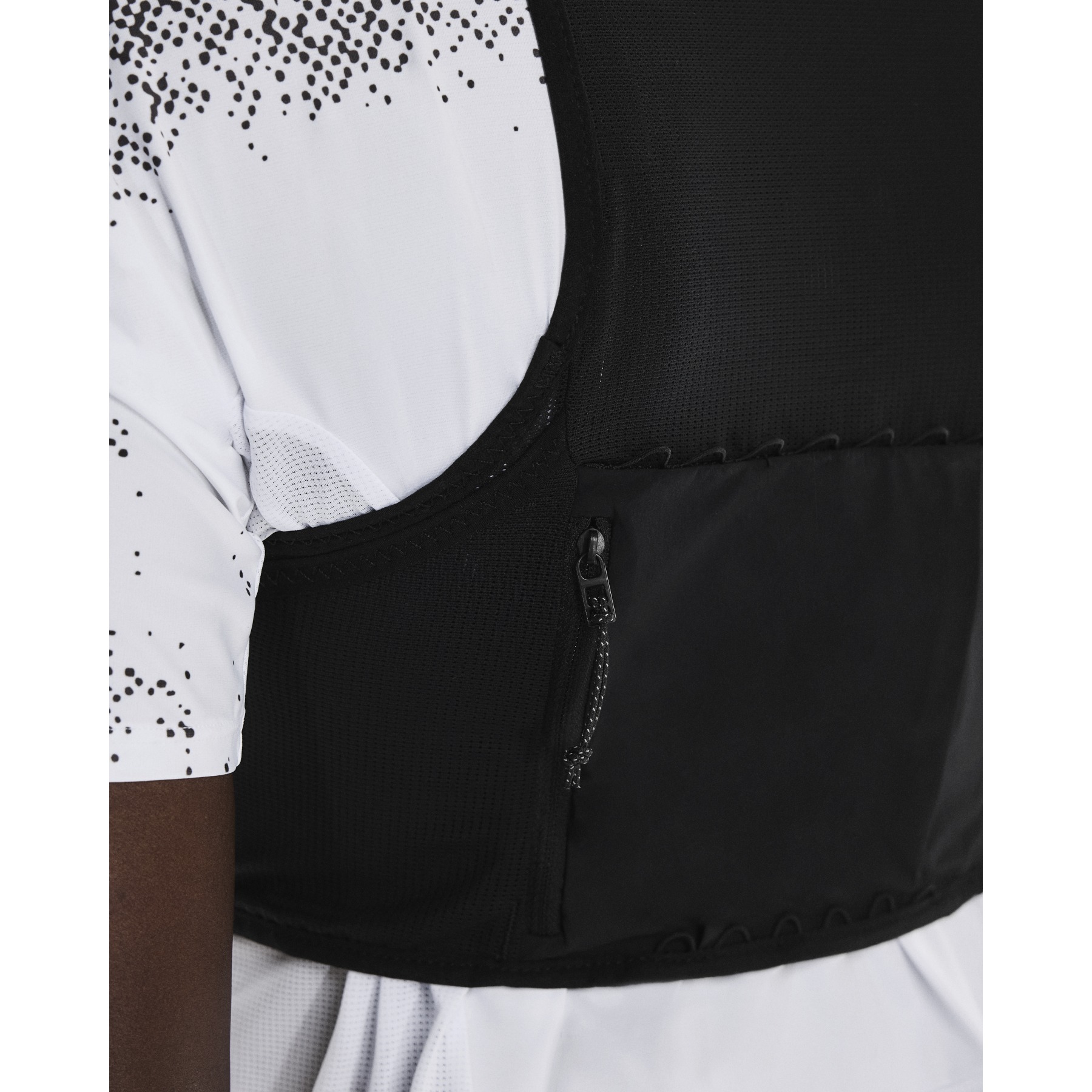 On Ultra Trail Running Vest Pro - Black | BIKE24