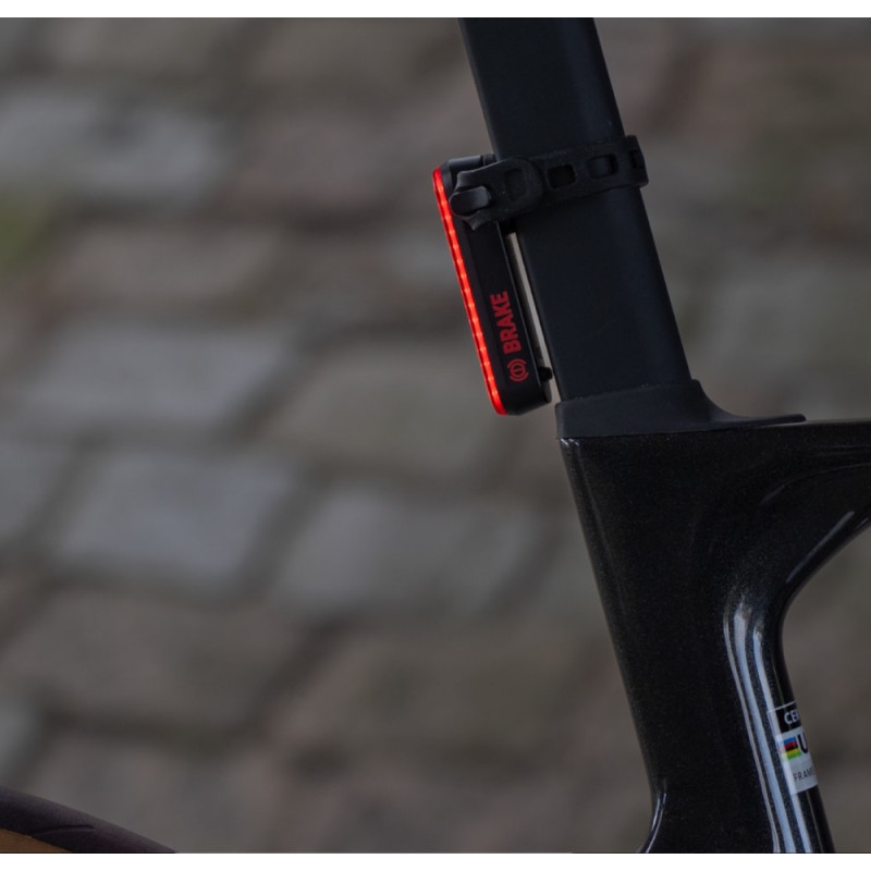 BBB Cycling Mini Signal USB Rechargeable Avant Feu Arrière étanche | VTT Urban Road Bike | 100 Lumens BLS-138 Éclairage De Vélo, Noir