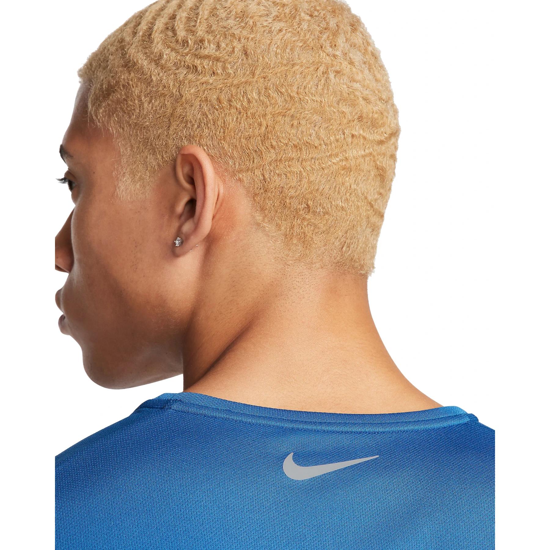 Nike Miler Flash Dri-FIT UV Short-Sleeve Running Top Men Nike Miler Flash Dri-FIT UV Short-Sleeve Running Top Men