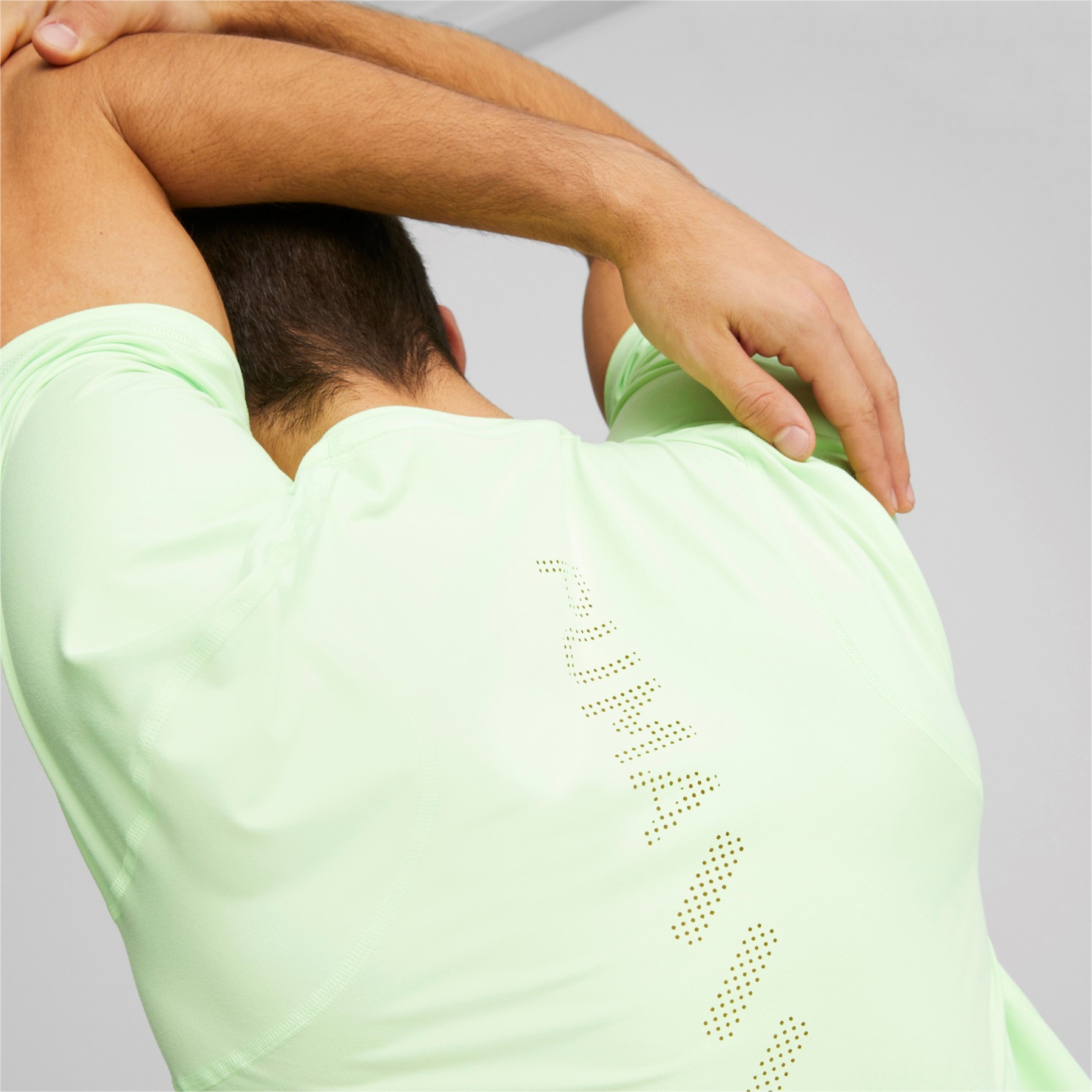 Puma Run Cloudspun Tee Men - Fizzy Lime | BIKE24 Puma Run Cloudspun Tee Men - Fizzy Lime | BIKE24