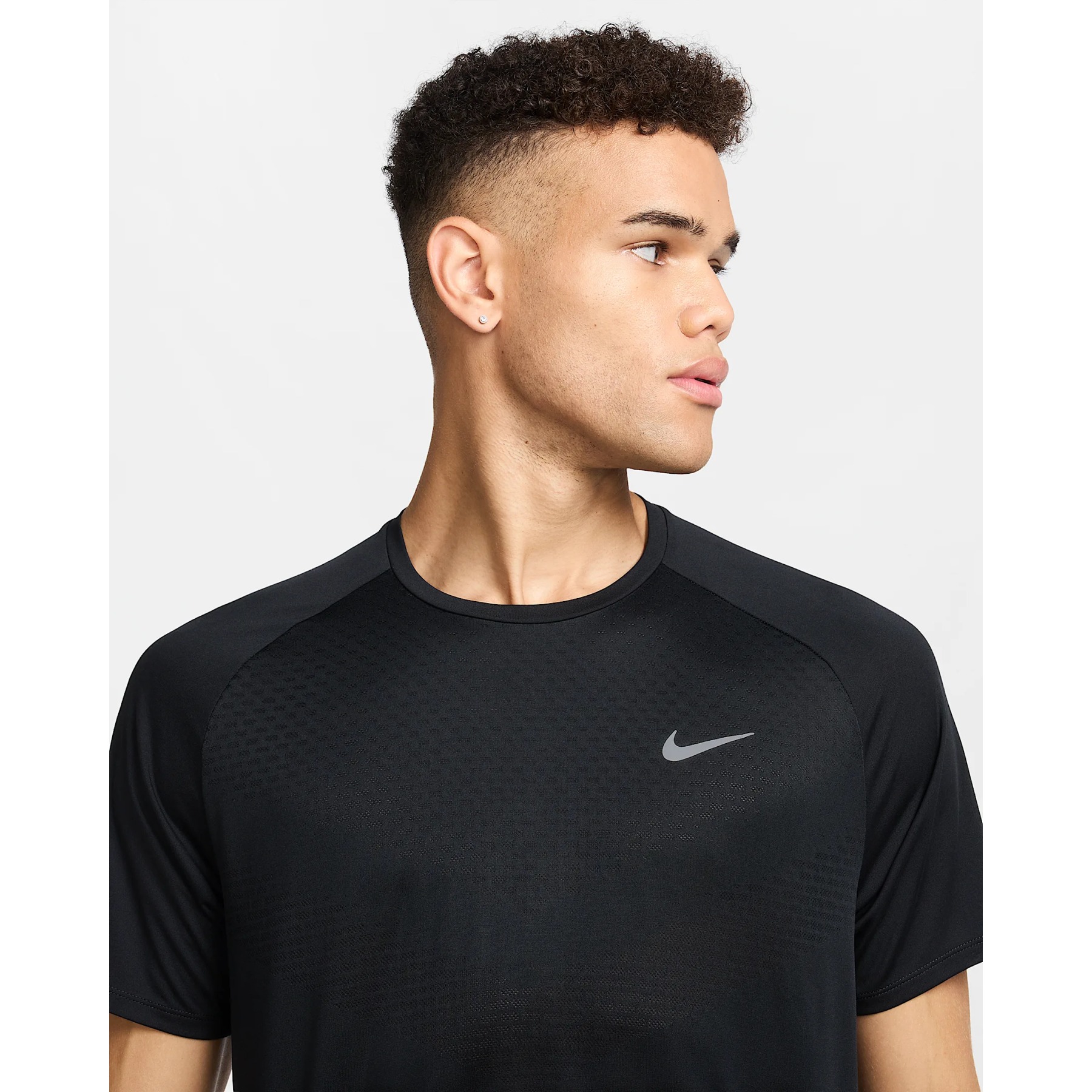 black and silver nike shirt