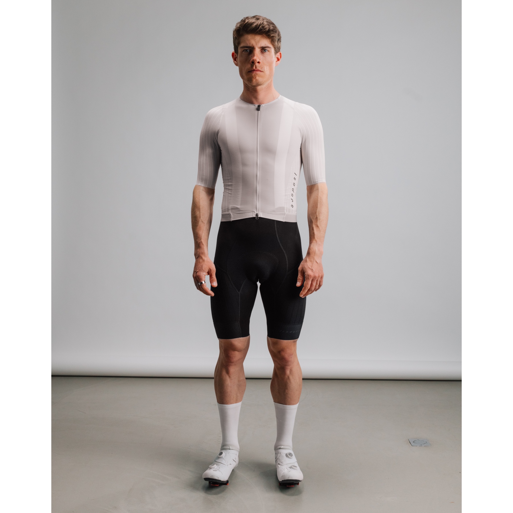 Isadore Echelon Aero Jersey Men - Grey Lilac | BIKE24