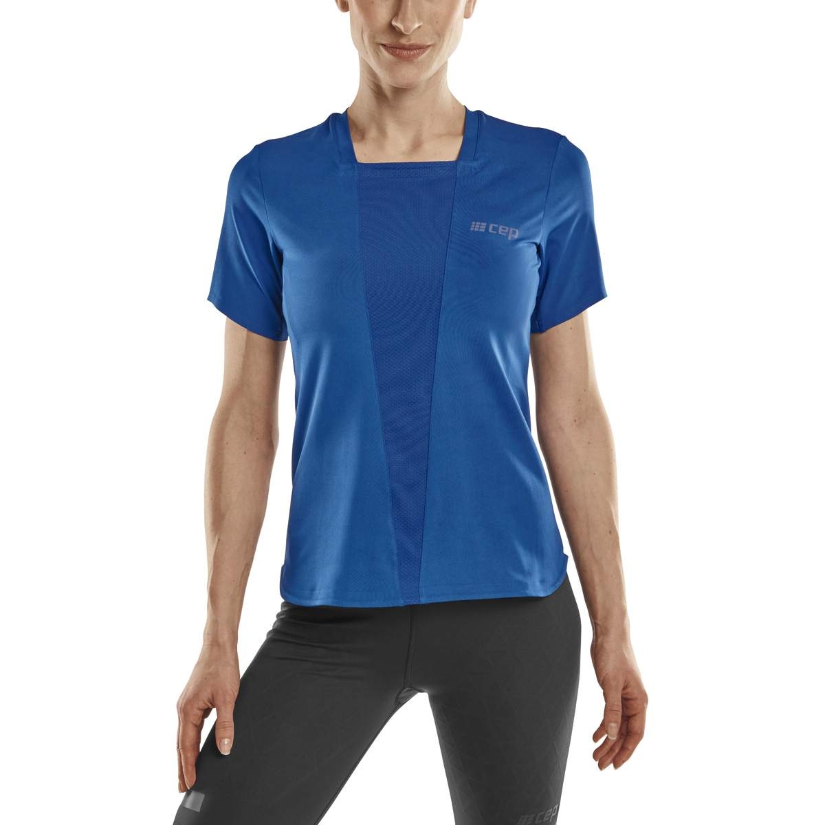 Picture of CEP The Run T-Shirt Women - blue