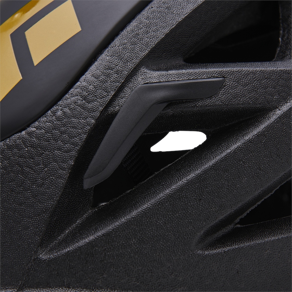 Black Diamond Vapor Climbing Helmet - Black | BIKE24 Black Diamond Vapor Climbing Helmet - Black | BIKE24