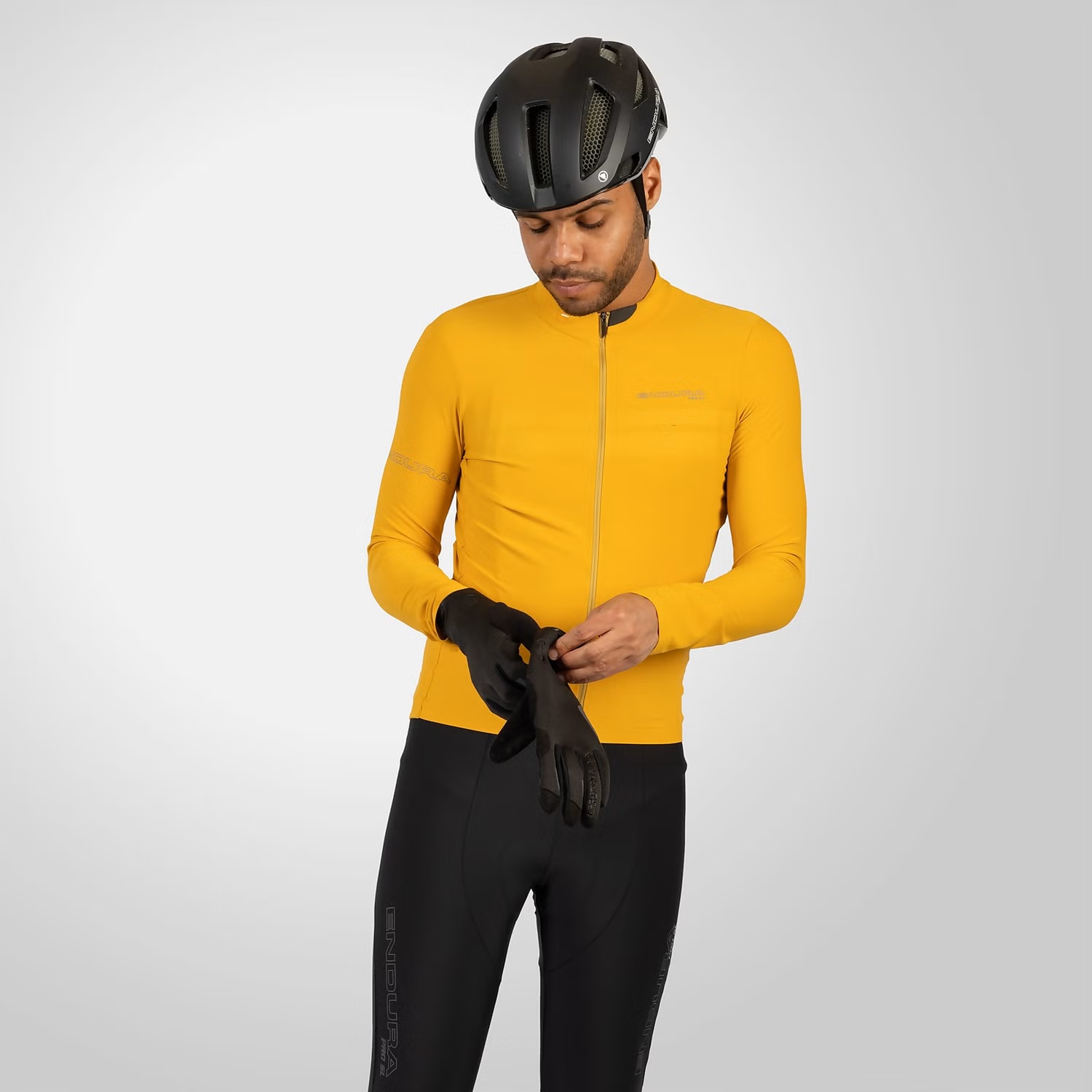 Endura mens cycling jersey sale