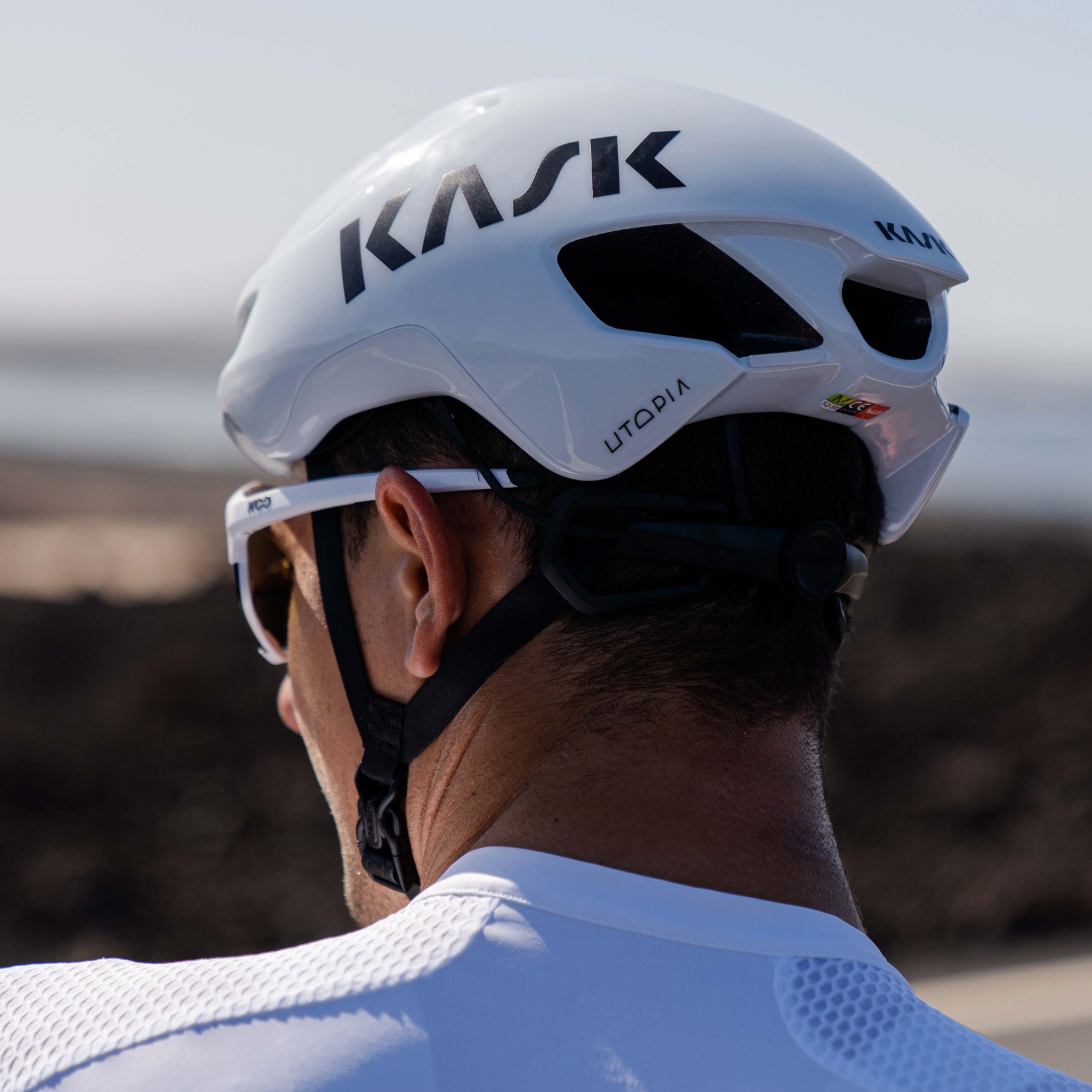 KASK UTOPIA Y WG11 Rennradhelm - Schwarz | BIKE24