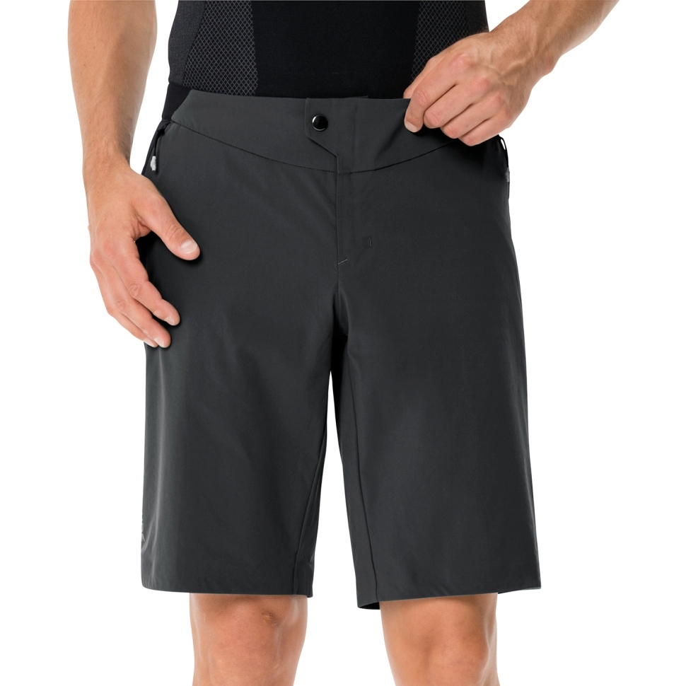Vaude Men's Farley Stretch Bermuda II Black Walking shorts