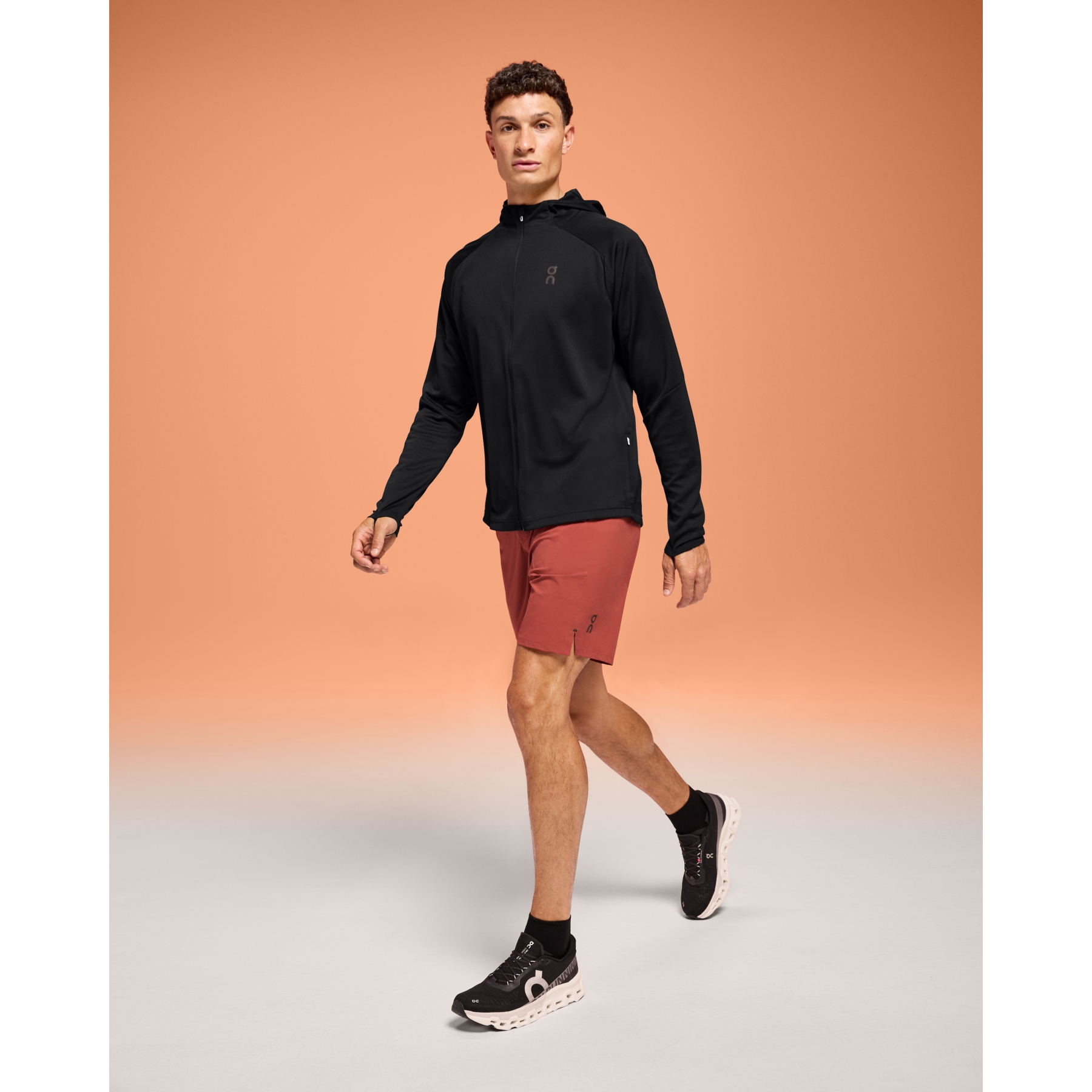 On Climate Zip Hoodie Men - Black | BIKE24