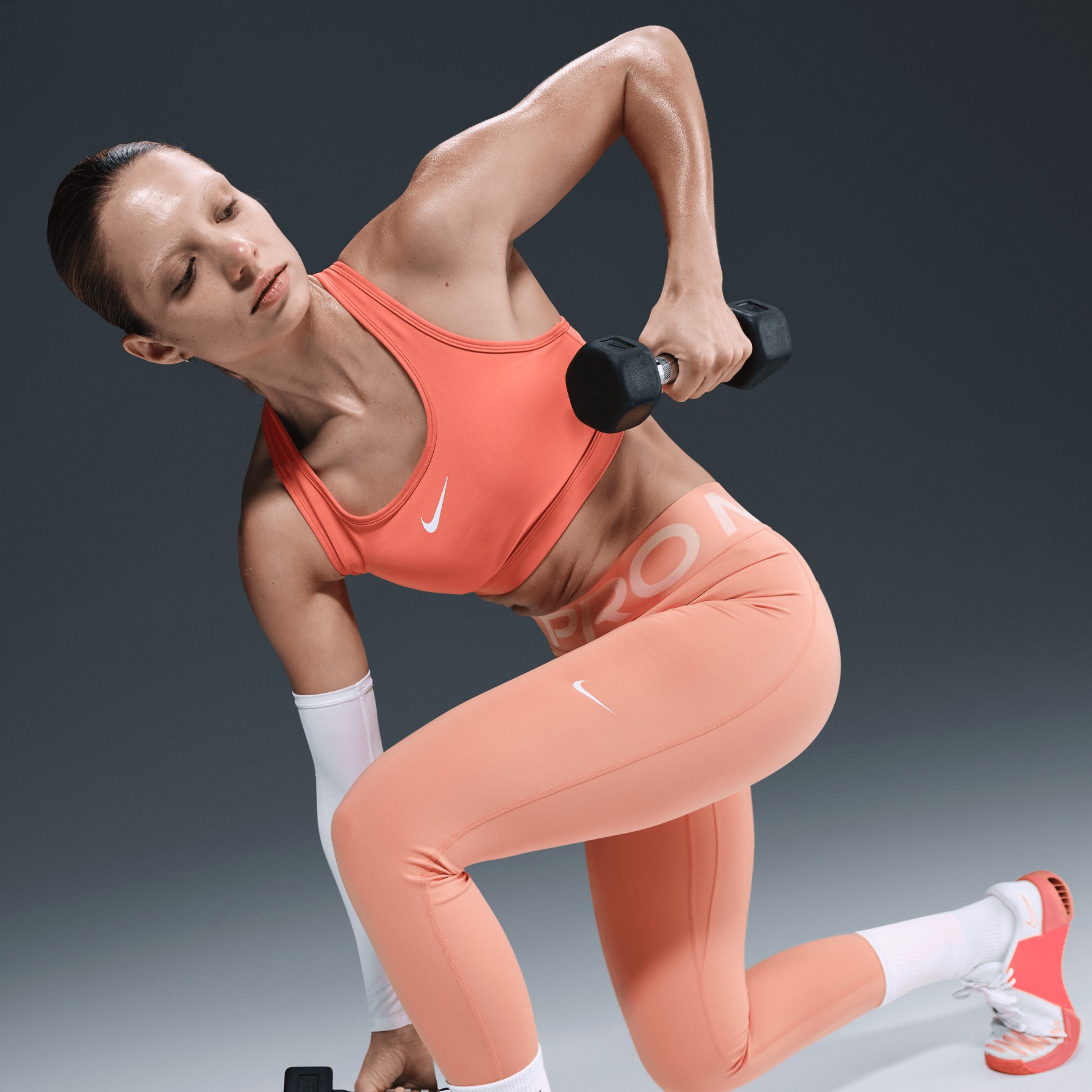 nike sculpt victory tight