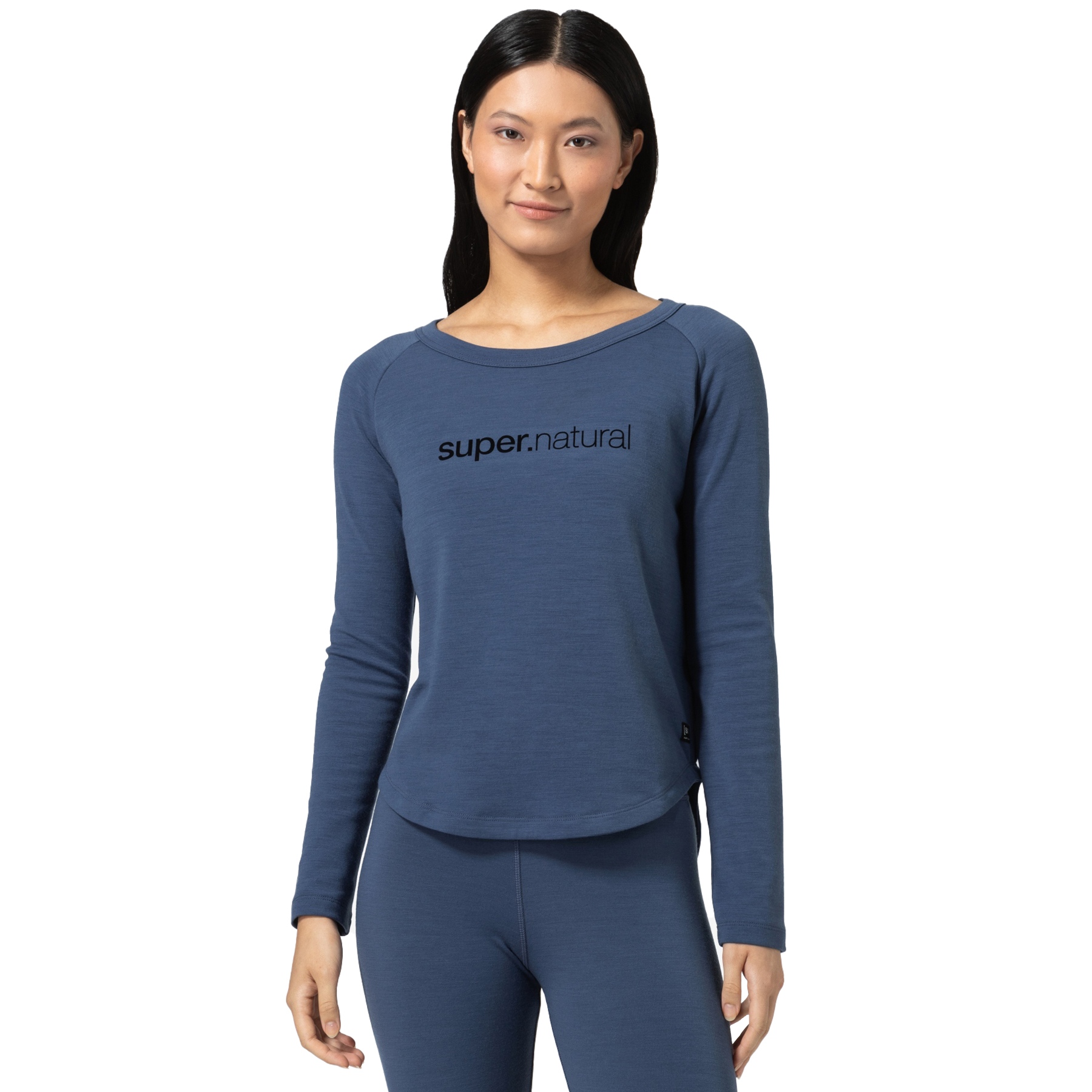 Produktbild von SUPER.NATURAL Everyday Crew Langarmshirt Damen - Night Shadow Blue