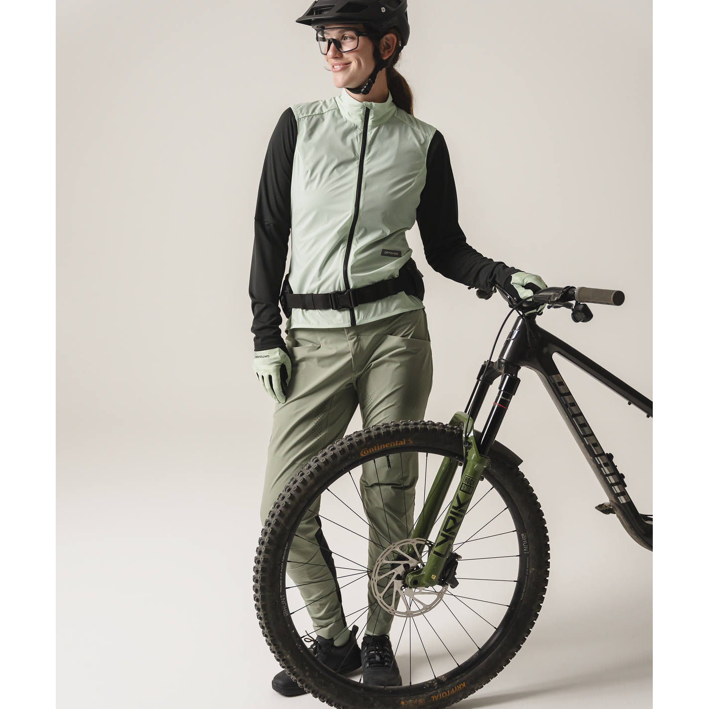 sm pro men sattel mtb am marathon Ergon – Fahrradsattel | | Männer | Small/Medium | Risky Red power-gear-leveling-replacement-parts Farbe:Schwarzer Kohlenstoff Rücklicht-PRO-E SIC 2.0 Brake