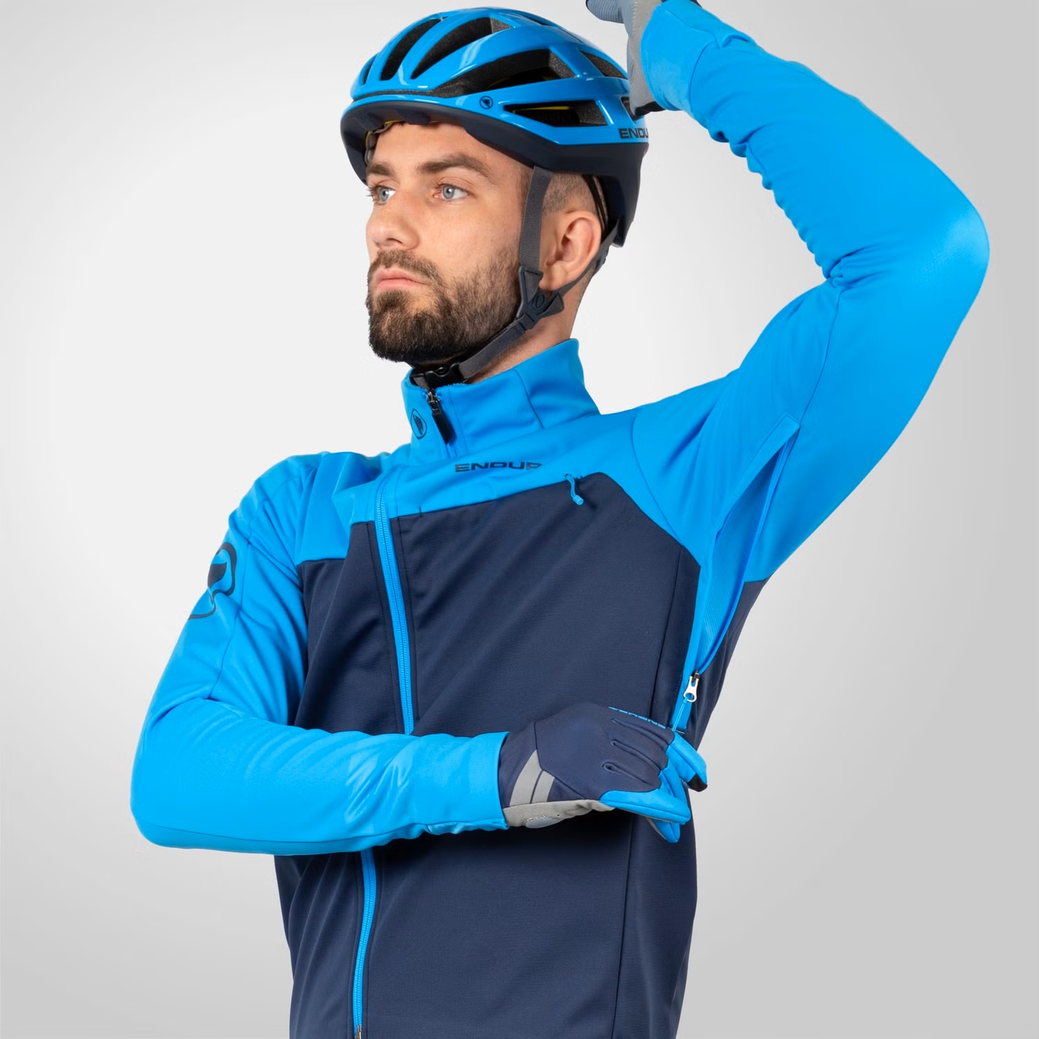 Veste Endura Windchill II Femme Taille L - Imperméable, Coupe-vent, Bleu, Pour Le Cyclisme, Occasion