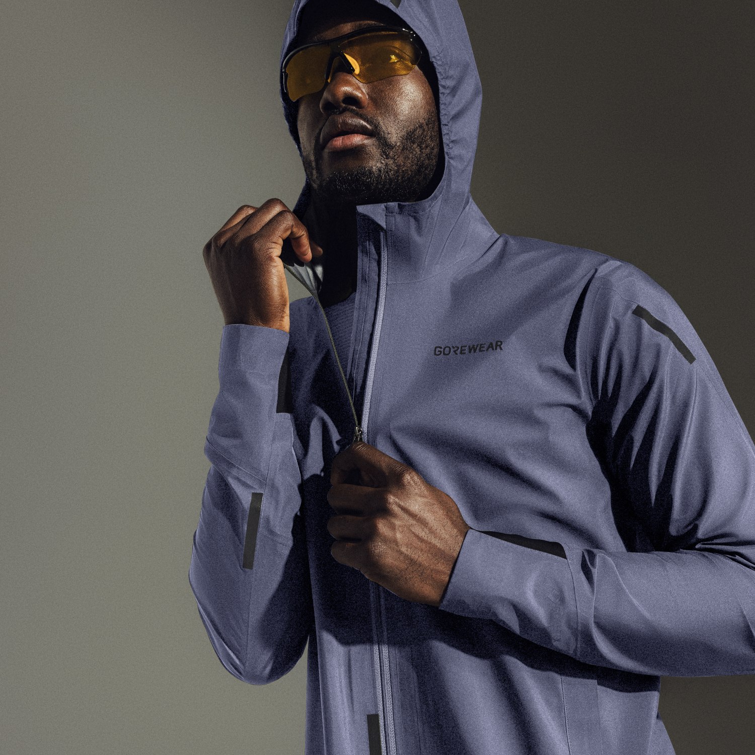 GOREWEAR Concurve GORE-TEX Jacket Men - amethyst grey DF00 | BIKE24