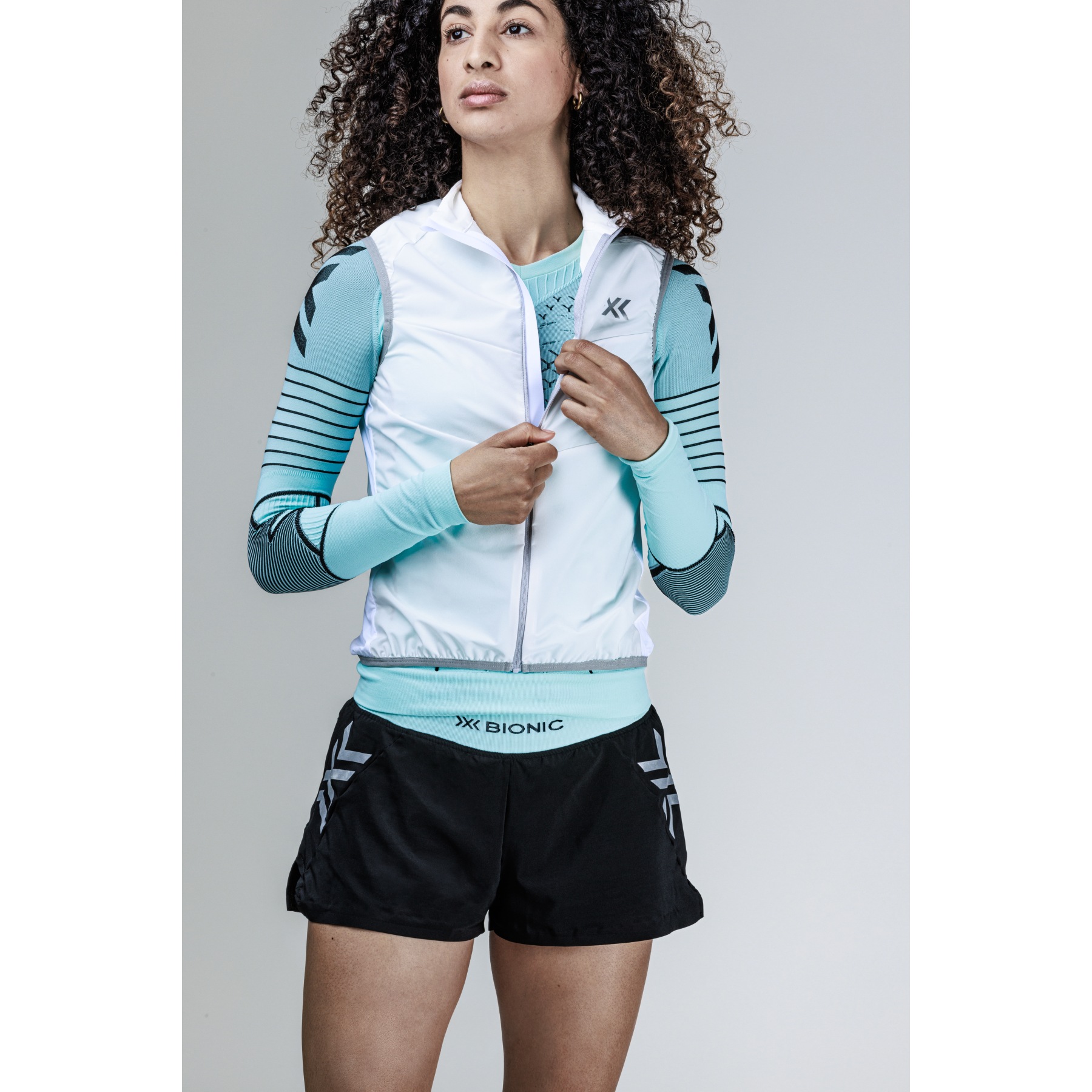 X-Bionic Twyce Running Vest Women - arctic white/pearl grey | BIKE24