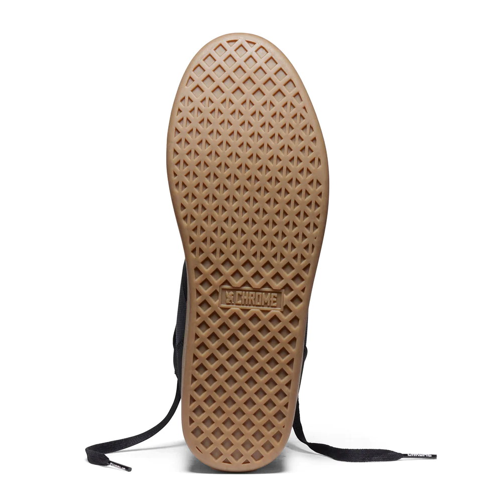 CHROME Bromley Mid Shoes - Black / Gum | BIKE24