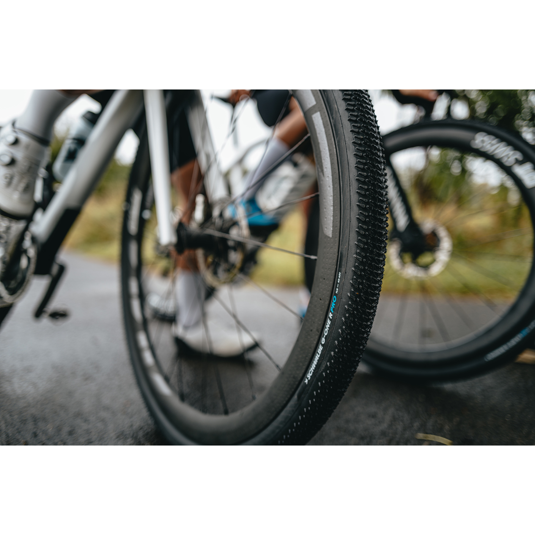 Schwalbe G-One R Pro Folding Tire - Addix Race | Super Race | V