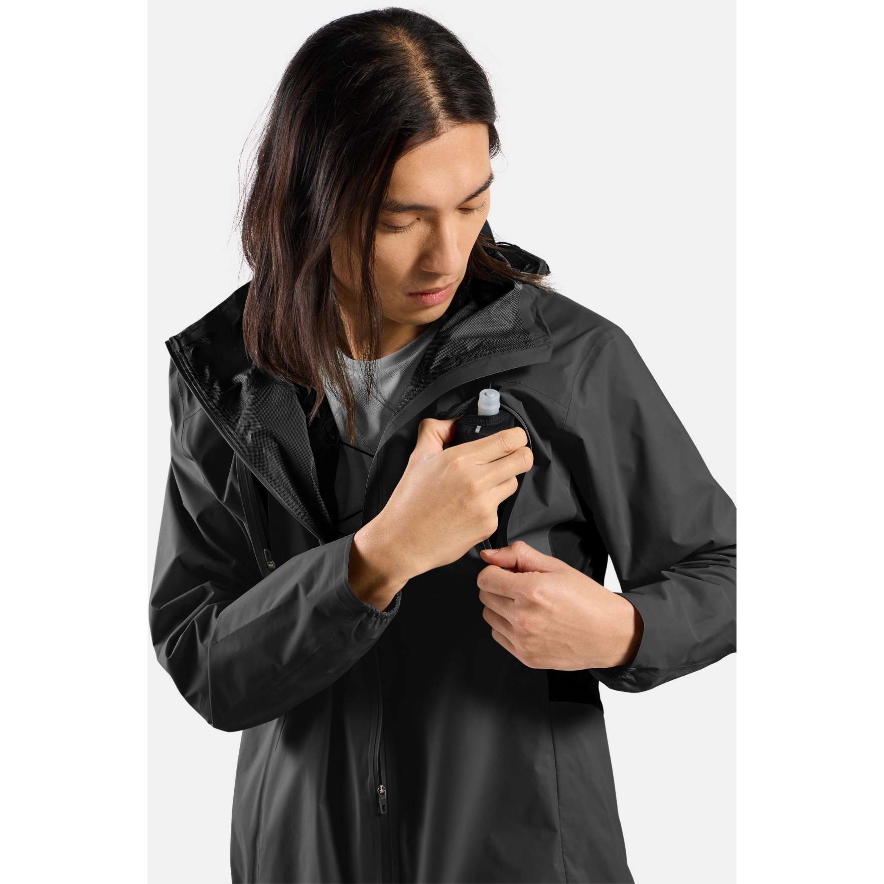 Odlo X-Alp Pro 2.5L Waterproof Jacket Men - black | BIKE24