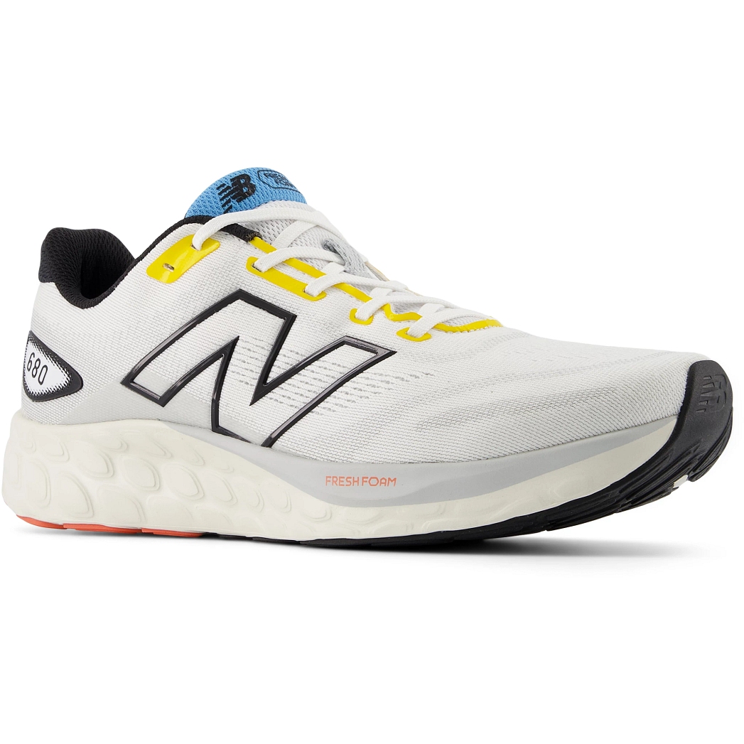 New Balance Fresh Foam 680 v8 Road Running Shoes Men White Black BIKE24