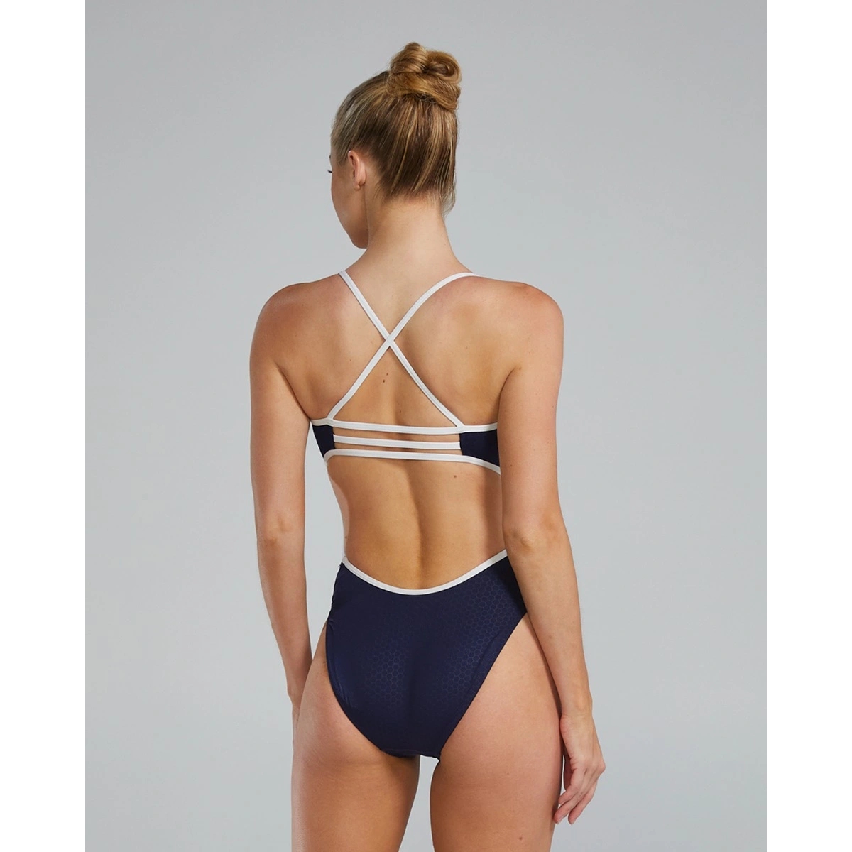 Maillot De Bain Une Pièce Femme TYR Hexa Trinityfit - Tissu Durafast Elite (94% Polyester, 6% élasthanne), Résistant Au Chlore, Protection UPF 50+, Pour Natation Sportive - 7