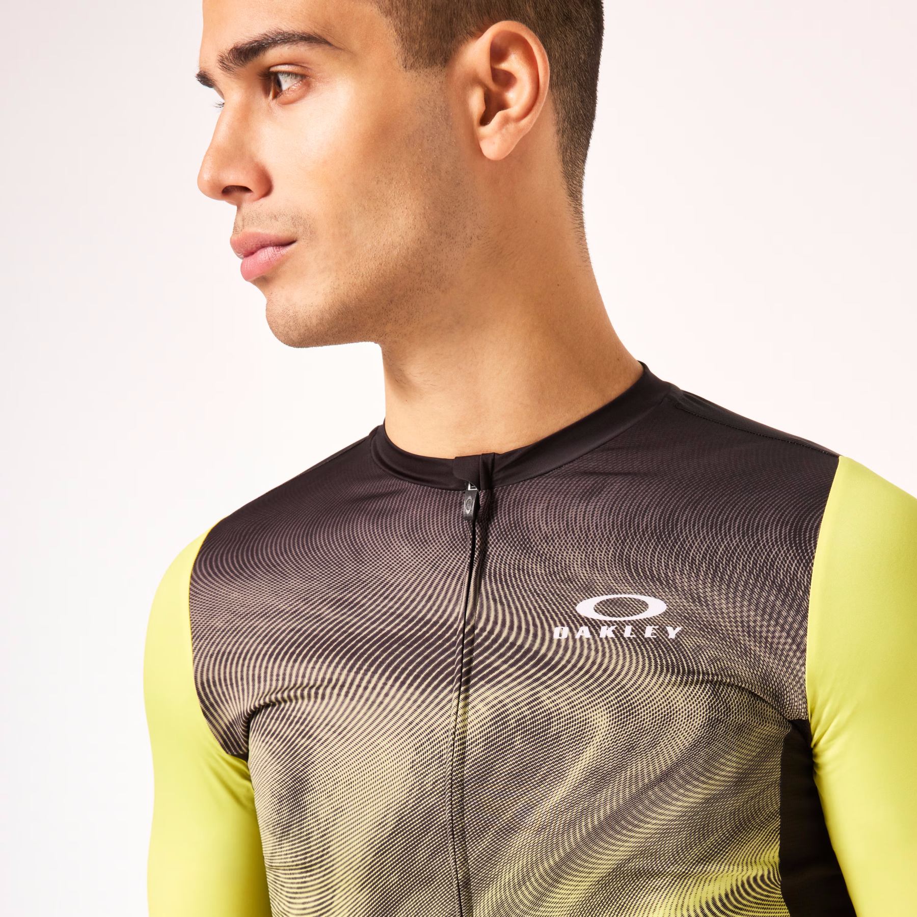 【値下】【新品】Oakely Endurance Jersey2.0 Lサイズ Oakley Endurance Ultra Lite Jersey Men - White | BIKE24