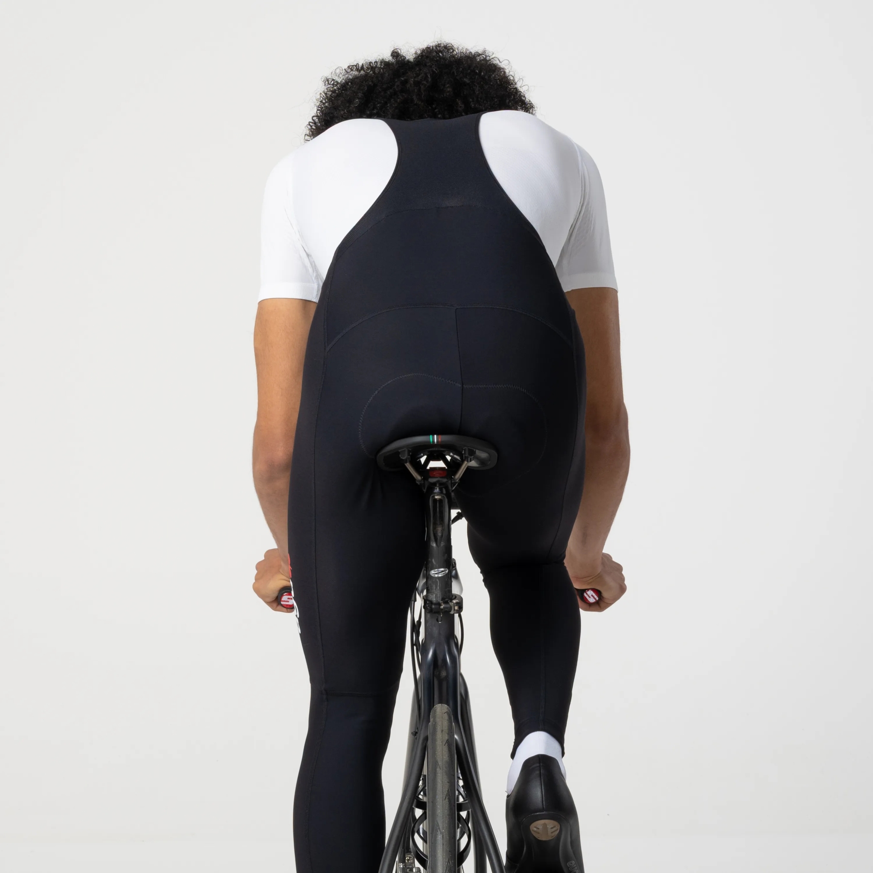 AGU Essential Bibtights Men - black | BIKE24