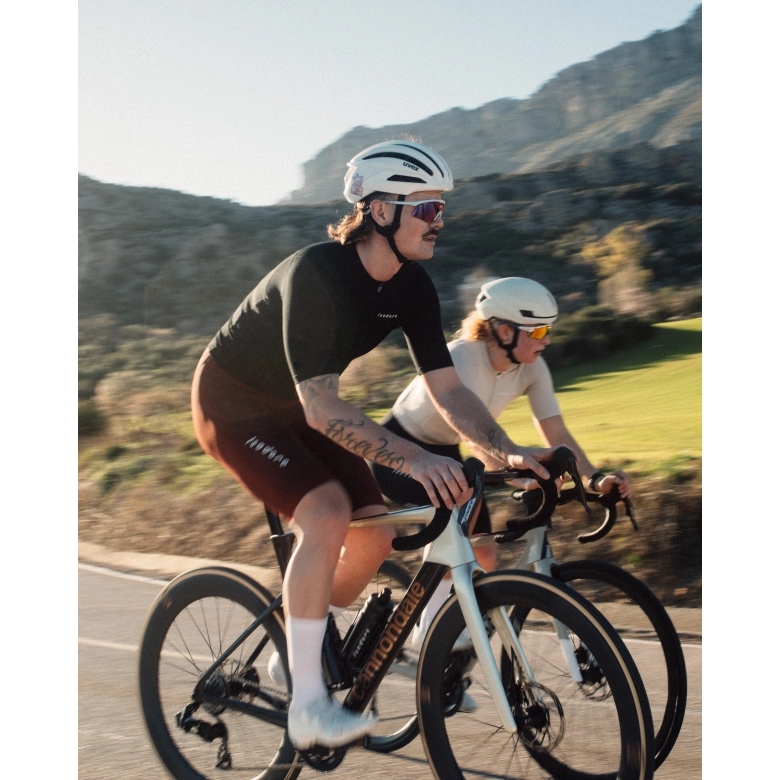 Isadore Debut Bib Shorts Men - Salute | BIKE24