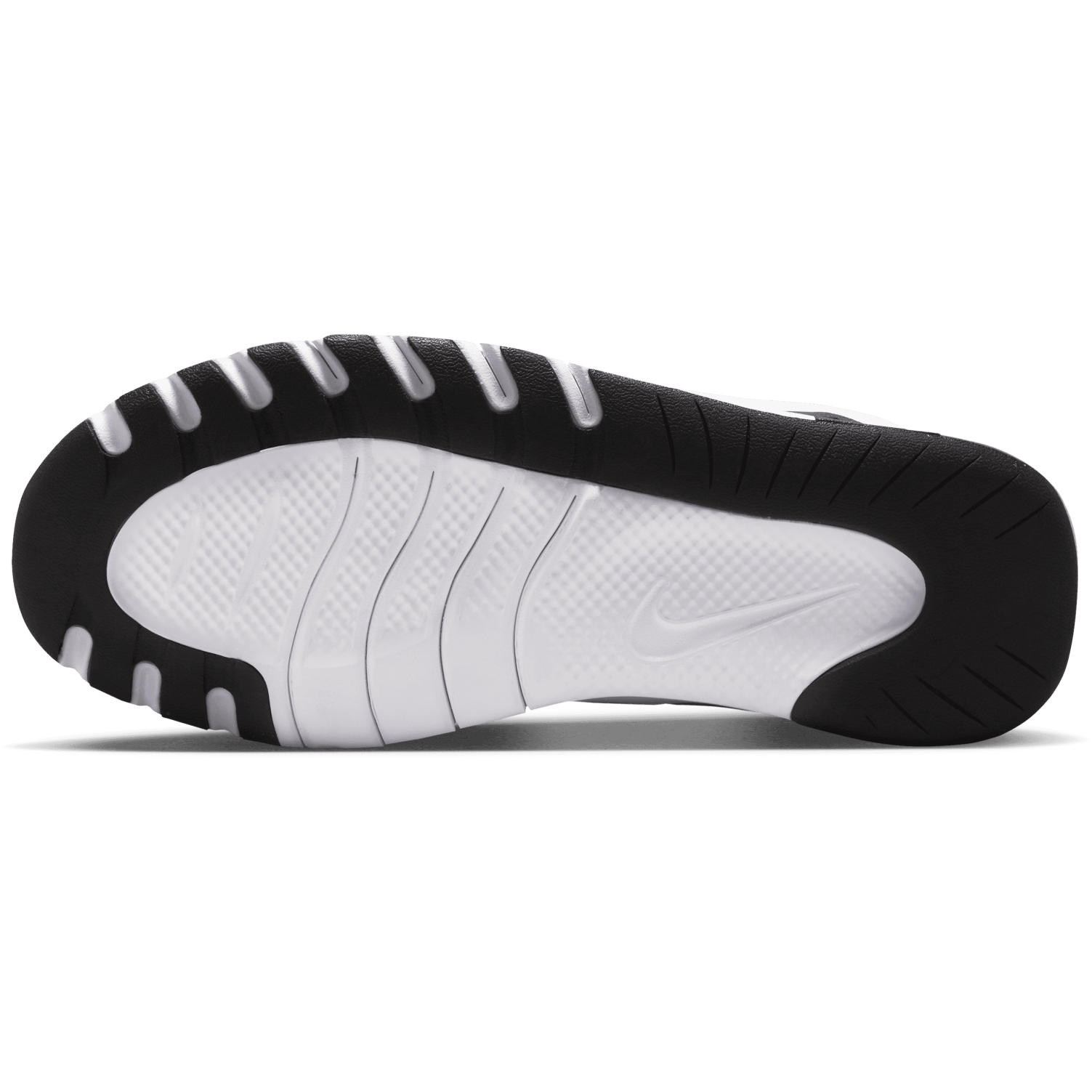 nike flexible sole shoes