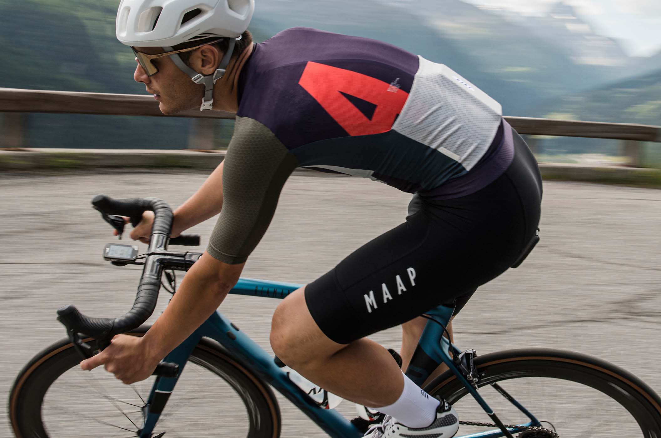 Buy MAAP Cycling Clothing Online Here | BIKE24