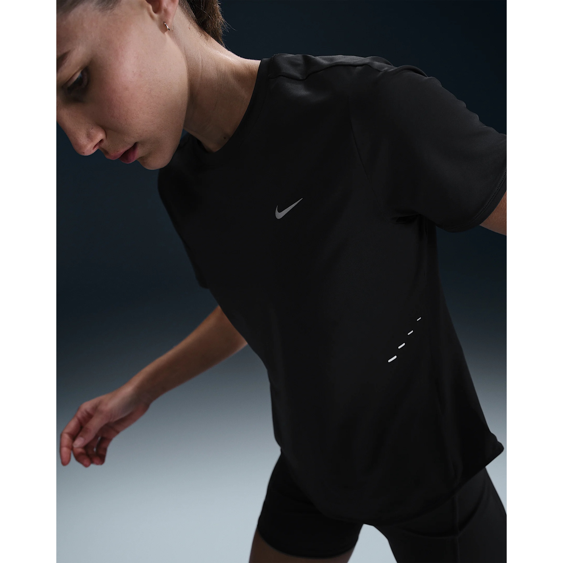 ★ Nike★ Swift Dry Fit Short Sleeve Running Top W Sale HM9 Nike Swift Women's Dri-FIT Short-Sleeve Running Top. Nike.com