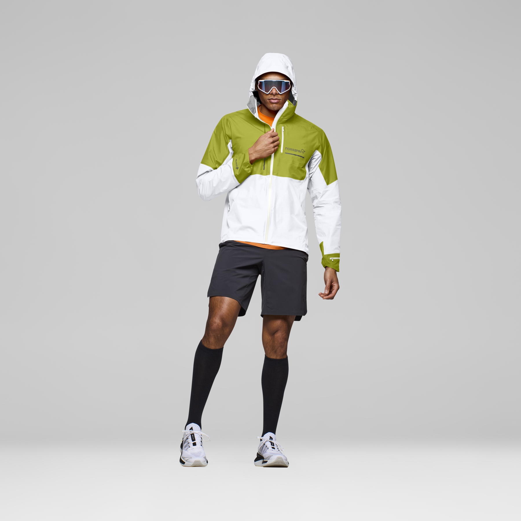 Norrona senja Gore-Tex Jacket Men - Golden Lime/Snow White | BIKE24