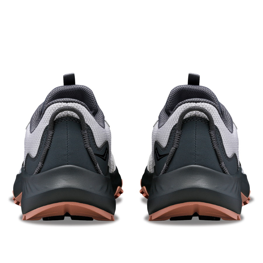 (取寄) サッカニー レディース オーラ Tr Saucony women Aura TR Black/Fog Saucony Aura TR Running Shoes Women - fog/lotus | BIKE24