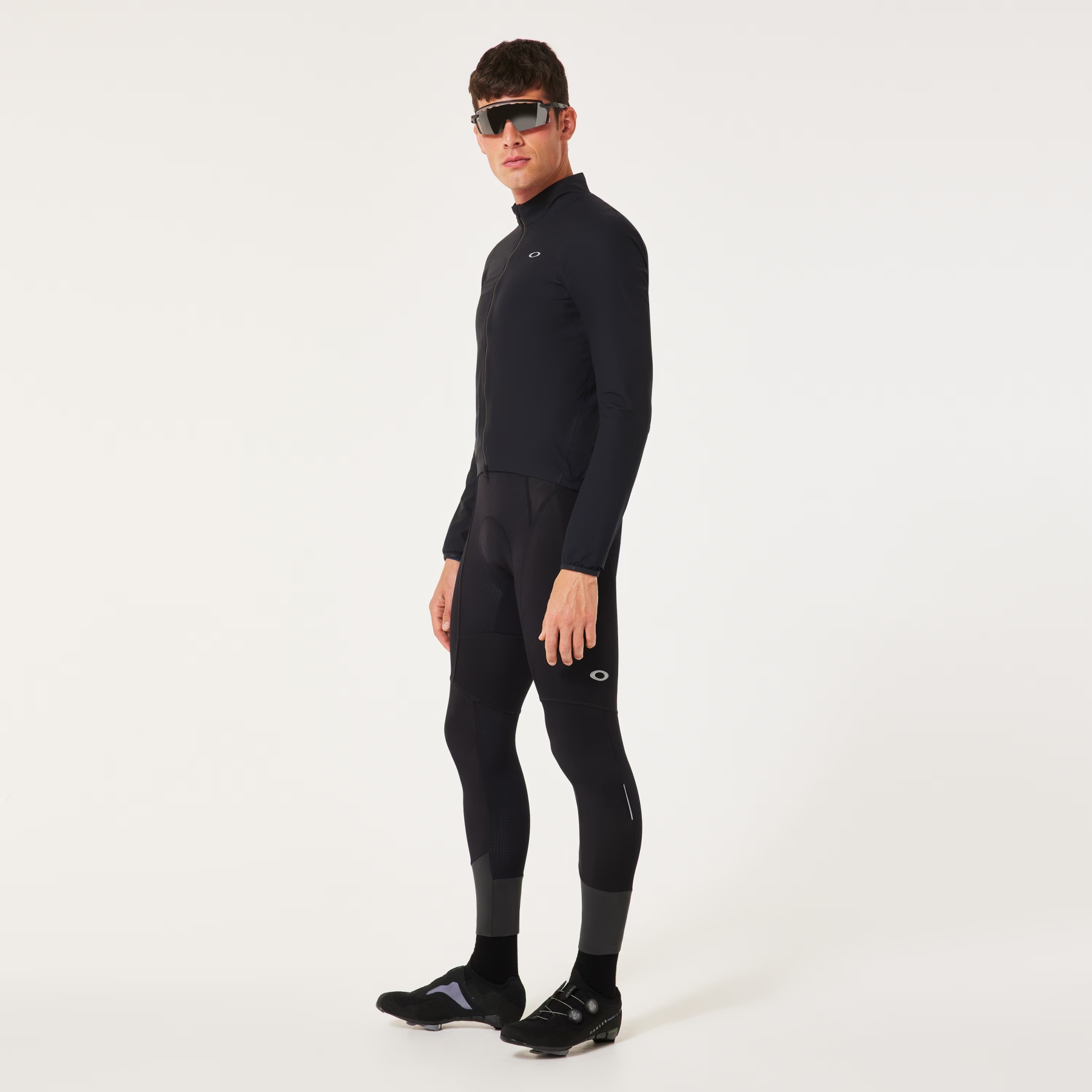 Oakley Endurance GORE-TEX Jacket Men - Blackout | BIKE24