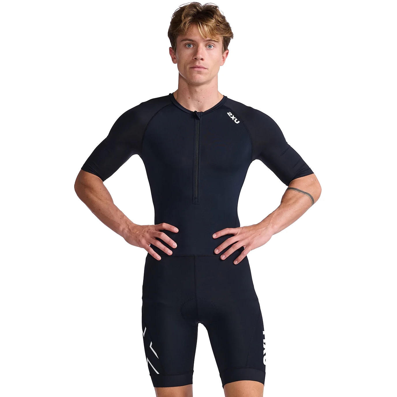 Picture of 2XU Core Sleeved Trisuit - black/white