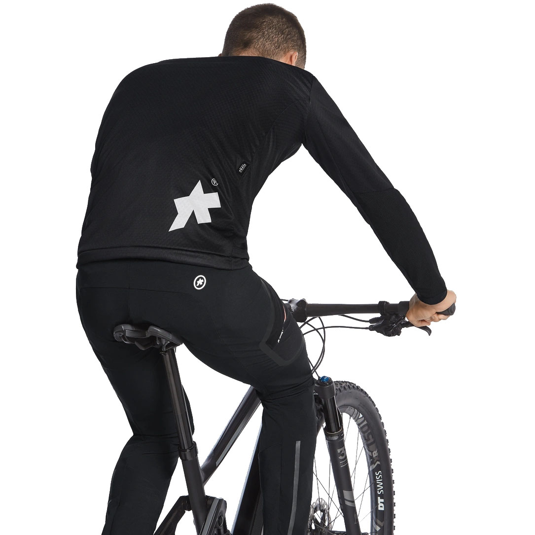 Assos Maglia a Maniche Lunghe Uomo TRAIL T3 black series BIKE24
