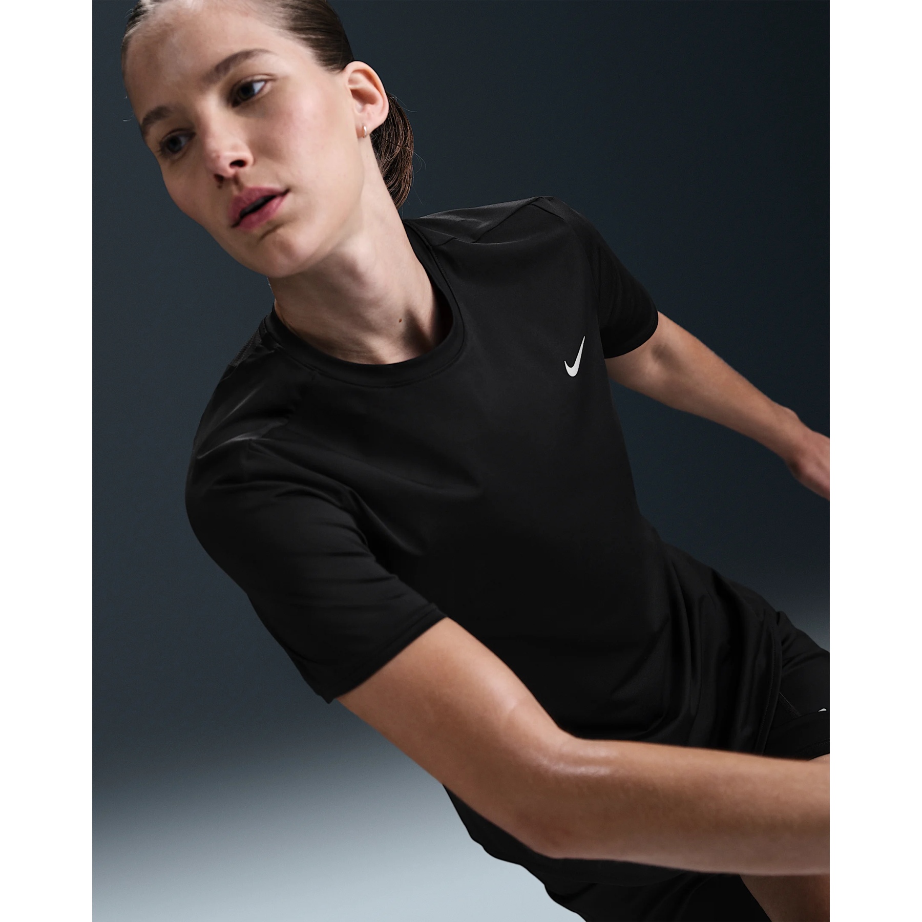 ★ Nike★ Swift Dry Fit Short Sleeve Running Top W Sale HM9 Nike Swift Women's Dri-FIT Short-Sleeve Running Top. Nike.com