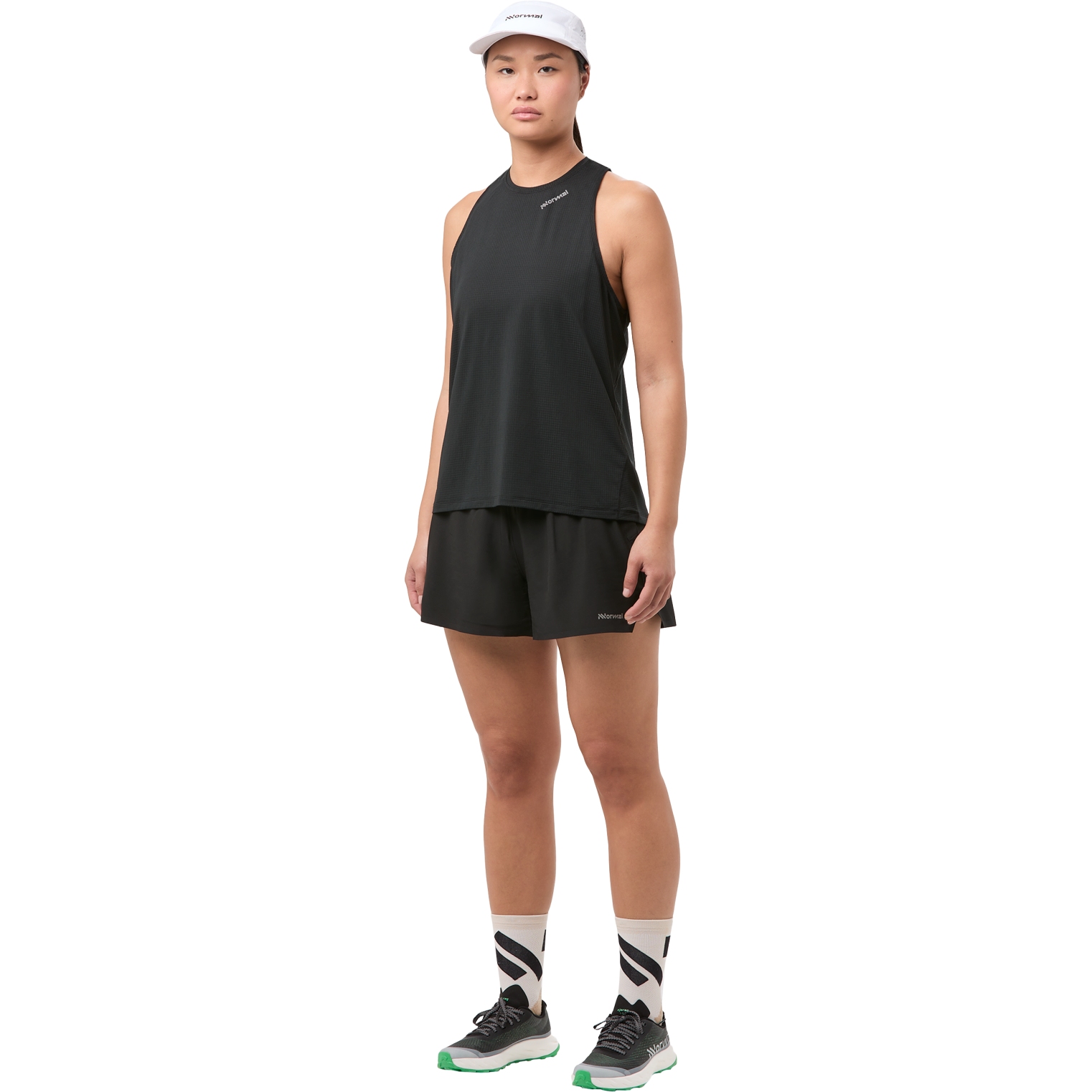 NNormal Race Tank Top Women - Black | BIKE24