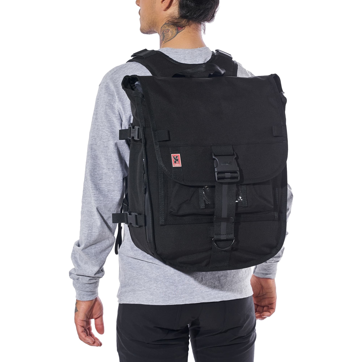 CHROME Warsaw MD - 25L Backpack - Black | BIKE24