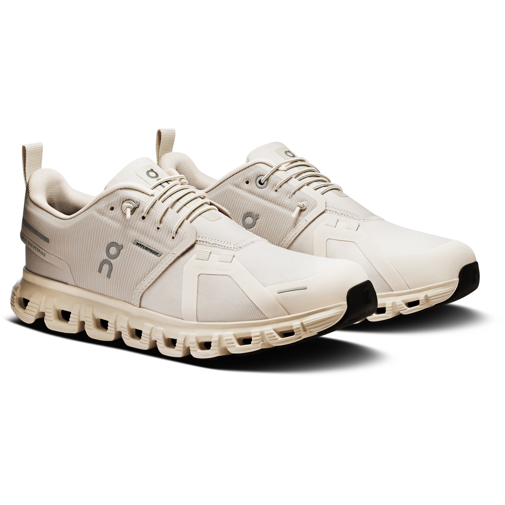 Kuva tuotteesta On Cloud 6 Waterproof naisten kengät - Pearl | Cream