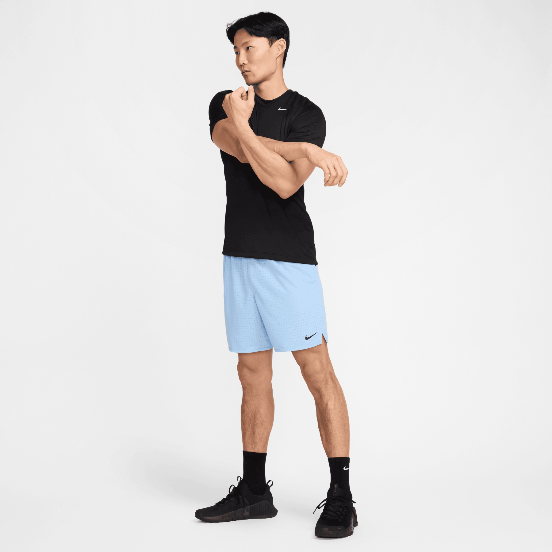 nike shorts blue and black