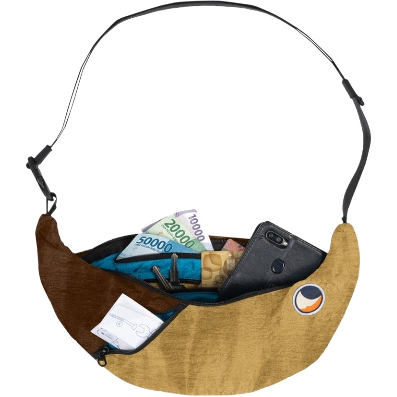 Produktbild von Ticket To The Moon Sling Bag Schultertasche - Sand / Chocolate