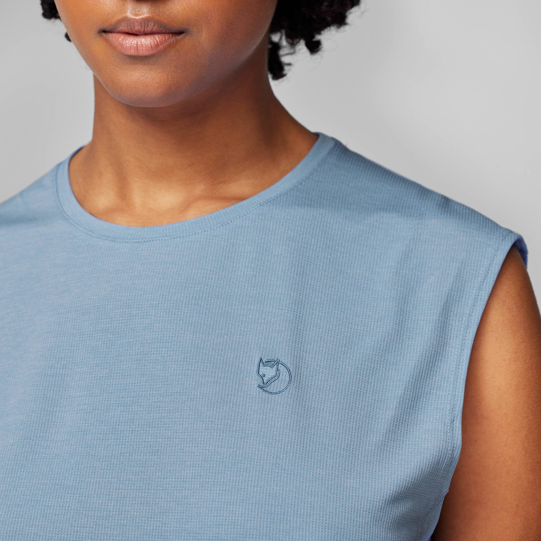 officekiko 火の鳥　tank top type. A Fjällräven Abisko Day Hike Tank Top Women - patina green | BIKE24