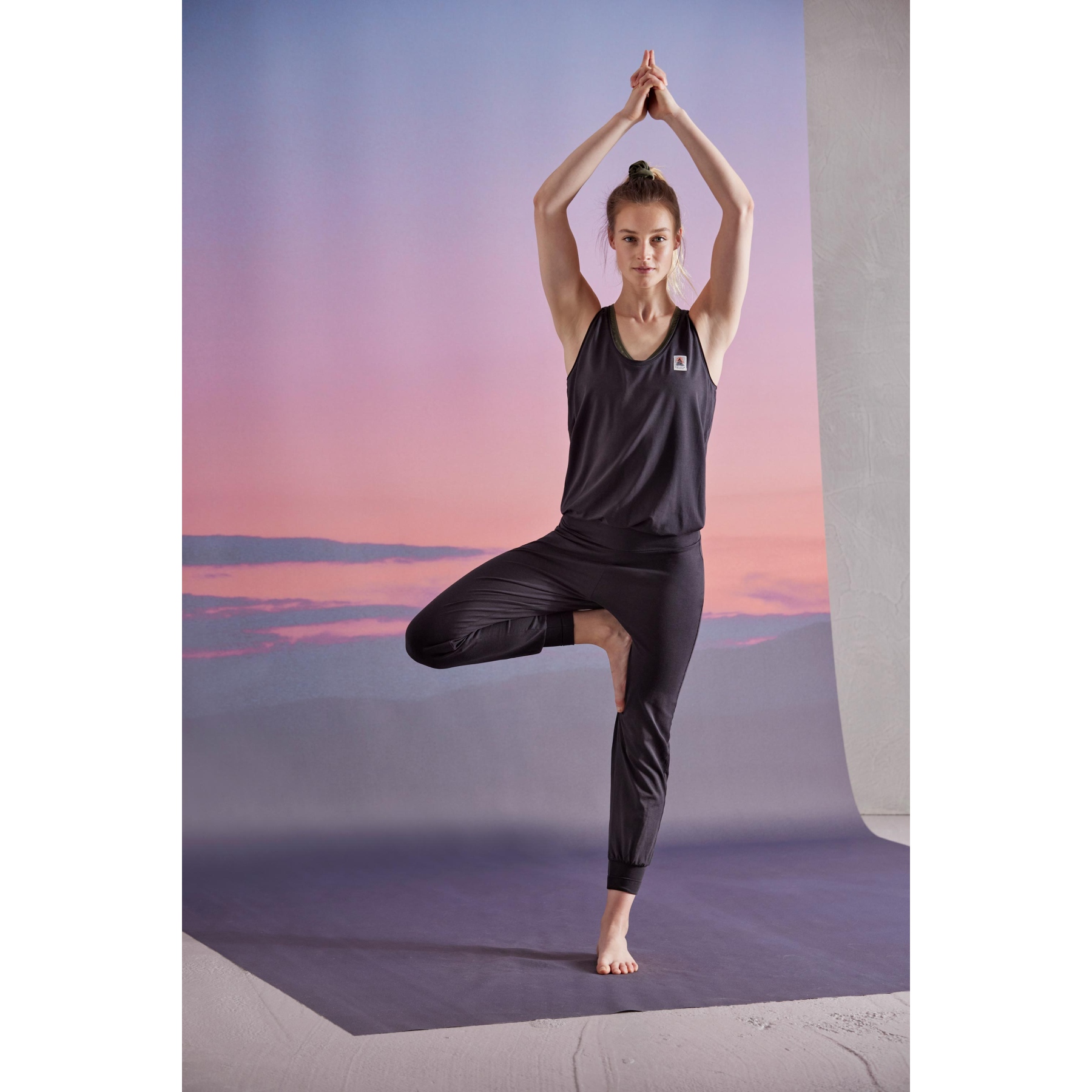 Maloja Mono Yoga Mujer - SchwaigeM. - moonless dot 8625