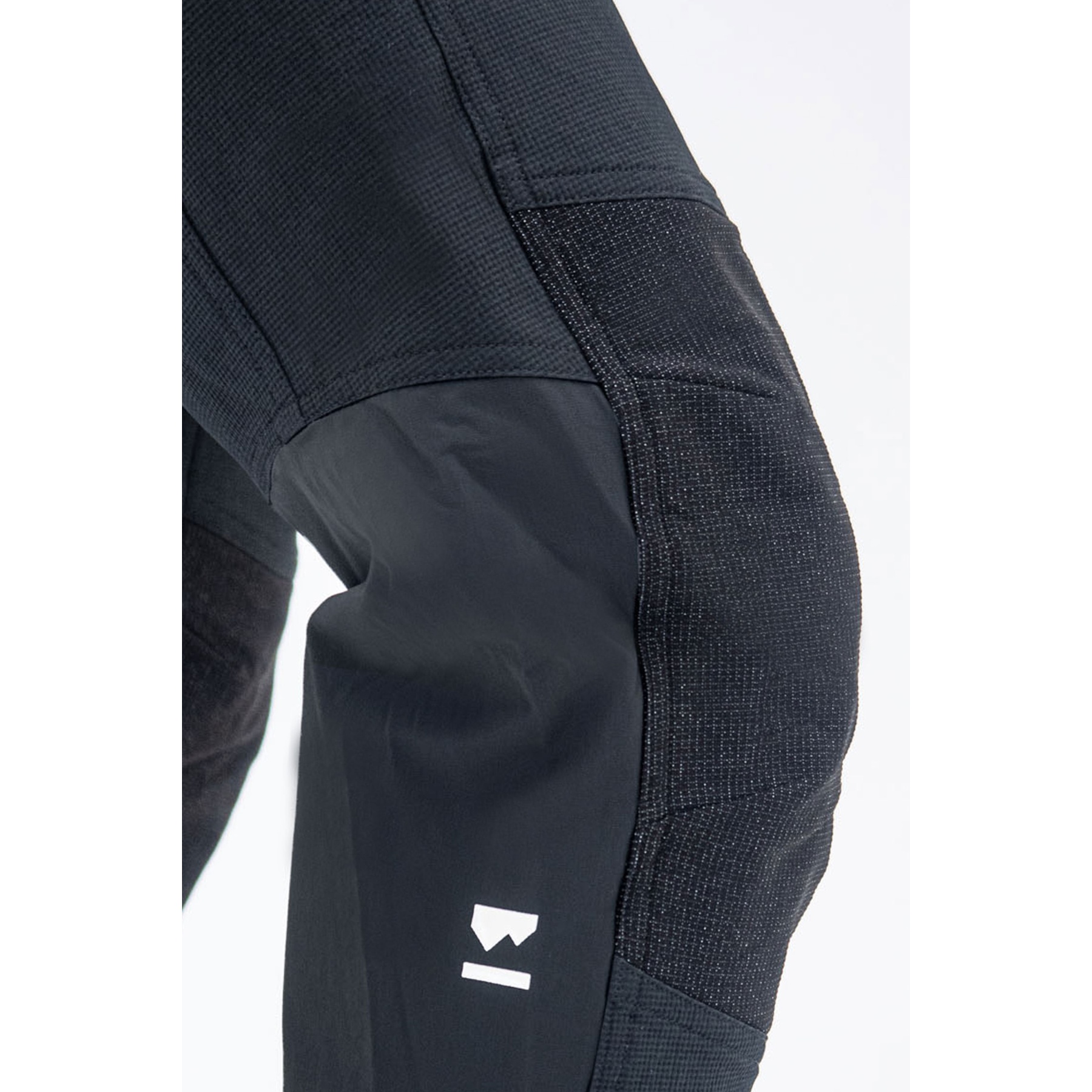 Mons Royale Momentum Bike Pants - black | BIKE24