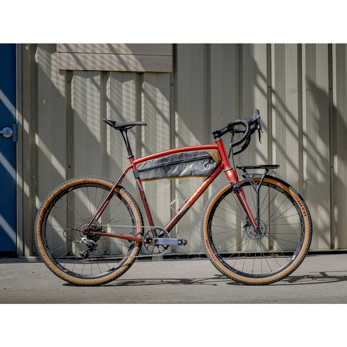 Old Man Mountain Elkhorn Cargo Rack - Short - 27.5x2.8 Inches | BIKE24