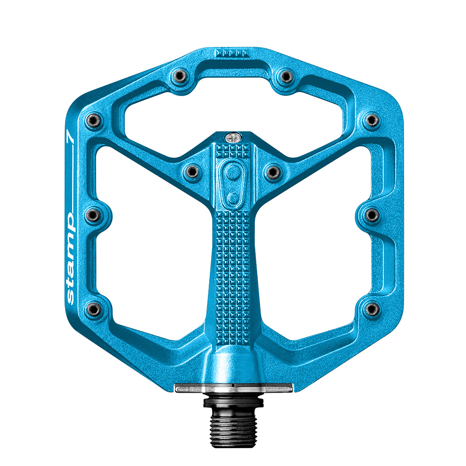 Image of Crankbrothers Stamp 7 Small Flat Pedals - electric blue