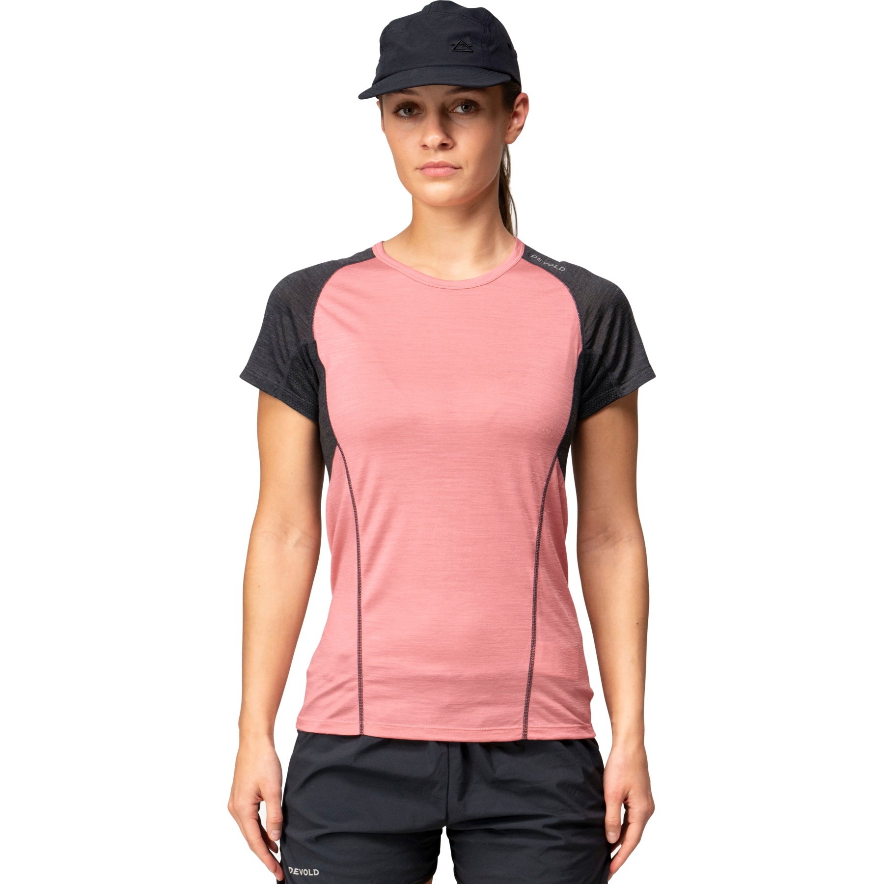 Produktbild von Devold Running Merino 130 T-Shirt Damen - 070A Apricot