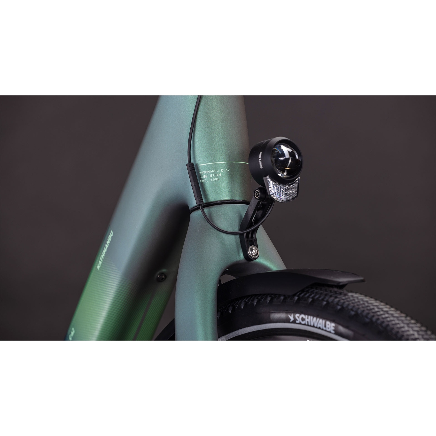 CUBE KATHMANDU HYBRID C:62 SLT 400X - Easy Entry - Carbon Trekking E-Bike -  2026 - seafoam / chrome | BIKE24 AT